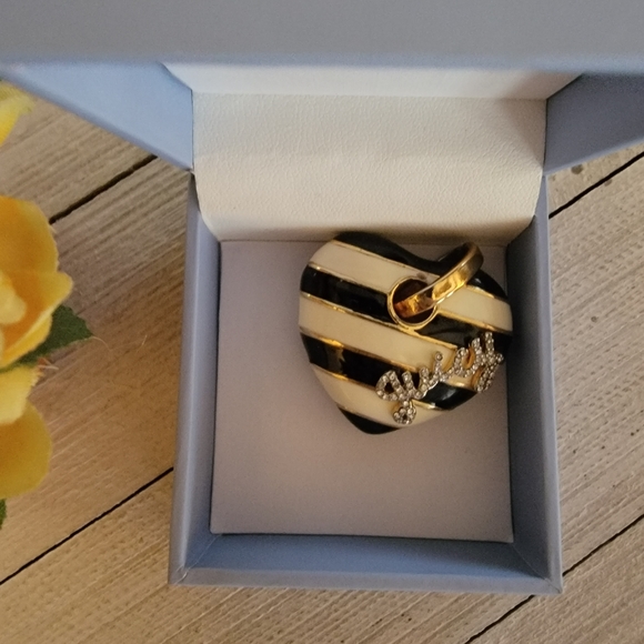 Juicy Heart💗Pendant for Necklace or Bracelet - Picture 13 of 13